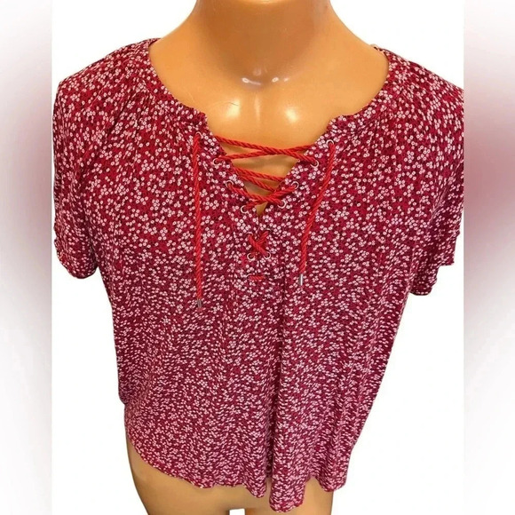 Chaps Red Floral Summer Blouse with tie closing. Size XXL Measurements-Pics EUC - Picture 1 of 11